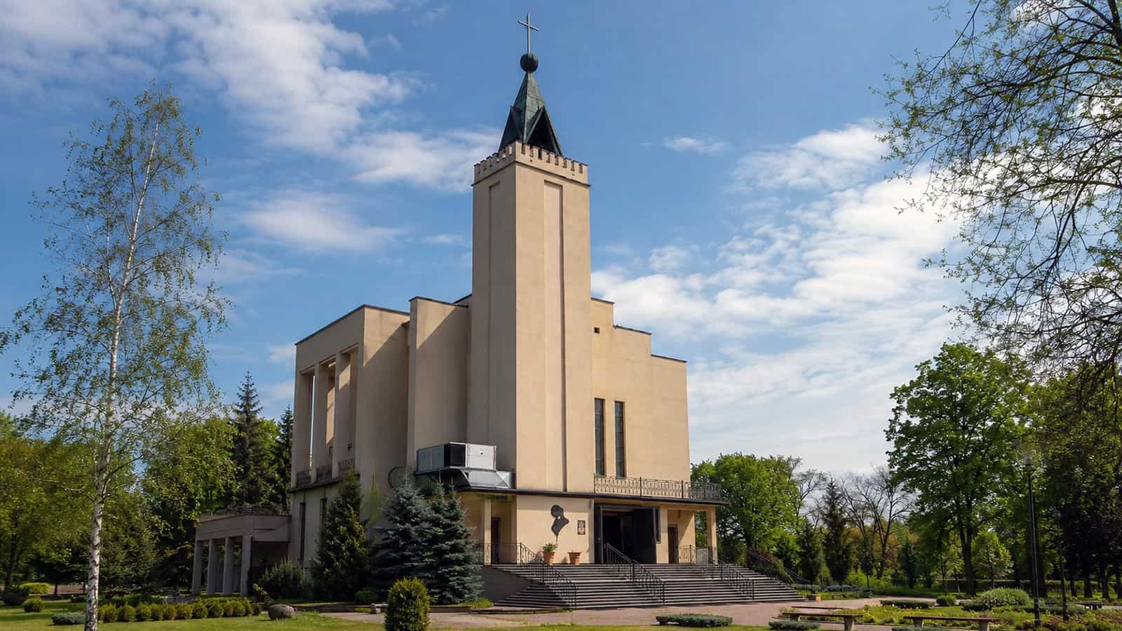 Parafia Nowa Sarzyna msze transmisja ogloszenia
